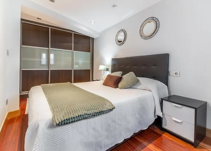 Vivienda En El Casco Antiguo De * Castro Urdiales