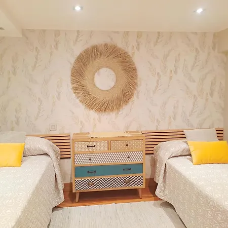 Daire Vivienda En El Casco Antiguo De *